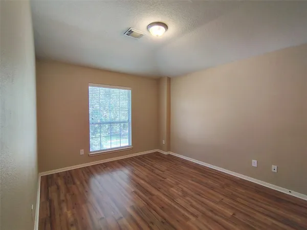 $2,300 | 6334 Richland Hills Drive, Katy, TX 77494