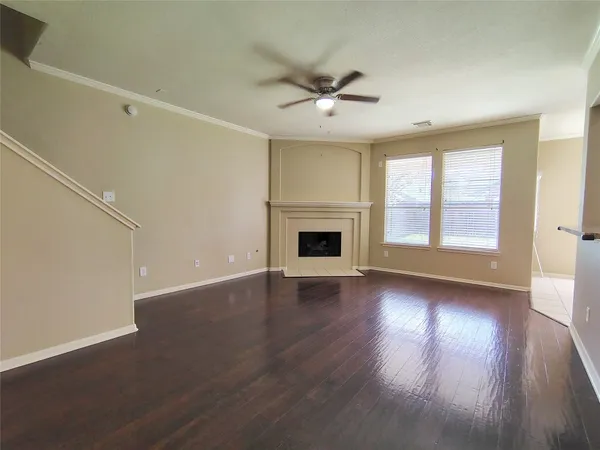 $2,300 | 6334 Richland Hills Drive, Katy, TX 77494