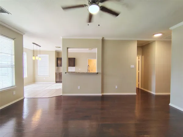 $2,300 | 6334 Richland Hills Drive, Katy, TX 77494