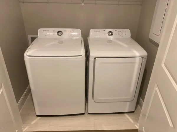 $2,999 | 8273 Loren Cove Drive, Melbourne, FL 32940