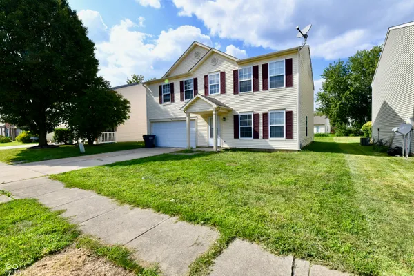 $275,000 | 348 Winterset Way, Greenwood, IN 46143