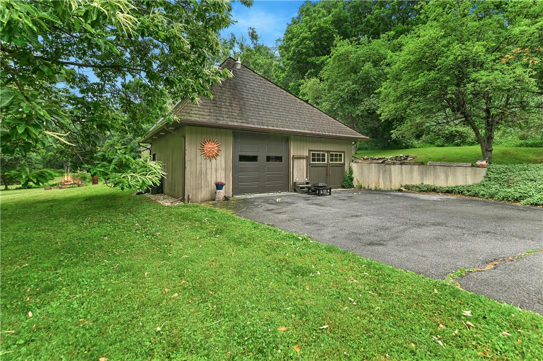 5735 Blue Church Road Coopersburg, PA 18036 - Photo 32 of 36