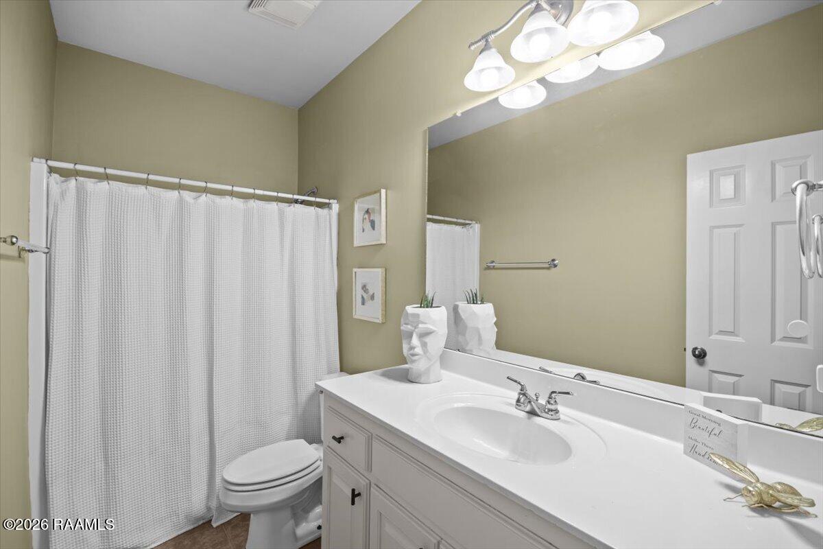 3172 Nicholson Lake Drive Baton Rouge, LA 70810 - Photo 14 of 17 11-HDR_9958