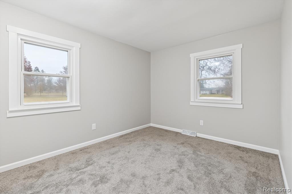 15635 Martinsville Road Belleville, MI 48111 - Photo 53 of 75