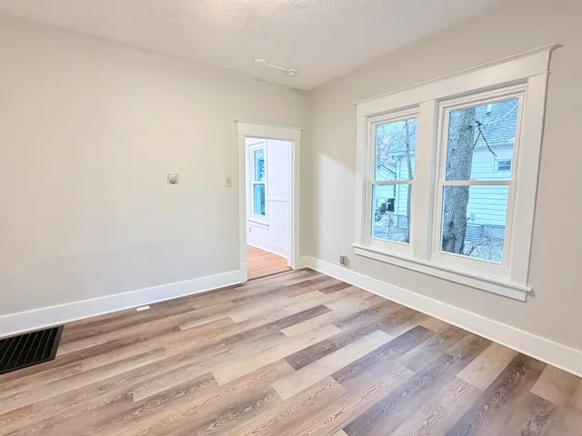 $148,900 | 806 North Busey Avenue, Urbana, IL 61801