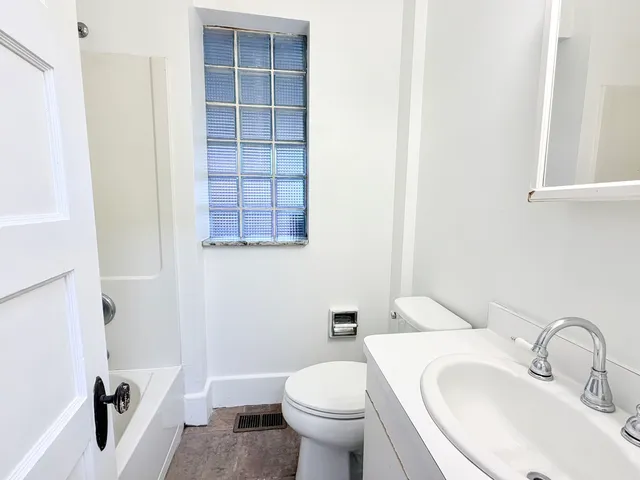 $148,900 | 806 North Busey Avenue, Urbana, IL 61801