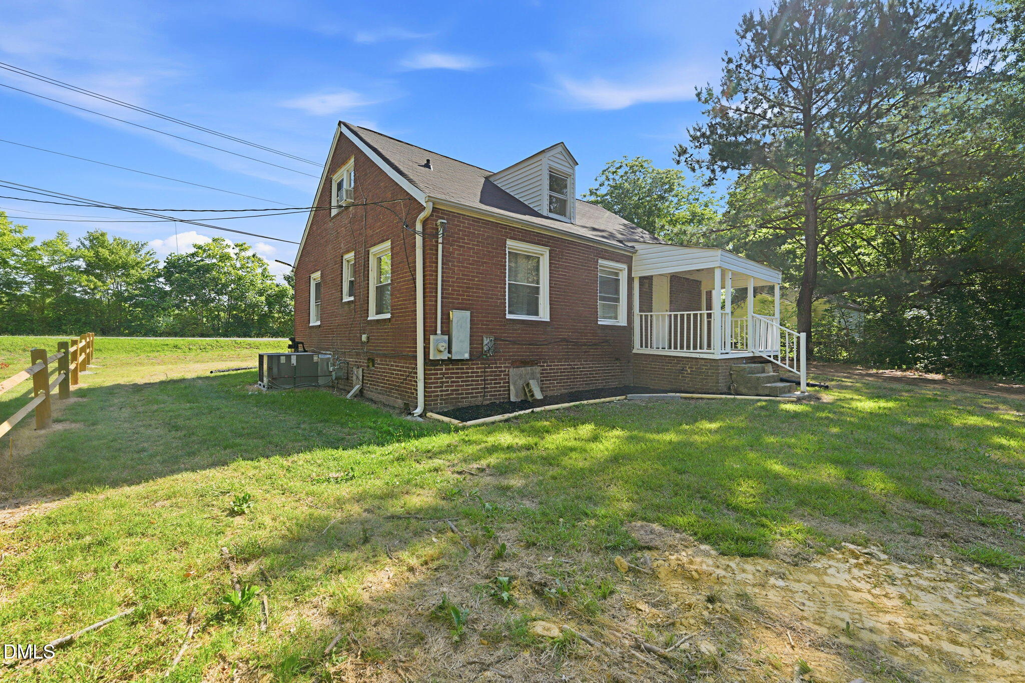 1410 Sharpe Road Burlington, NC 27217 - Photo 10 of 42 13-web-or-mls-ROB05614_edit
