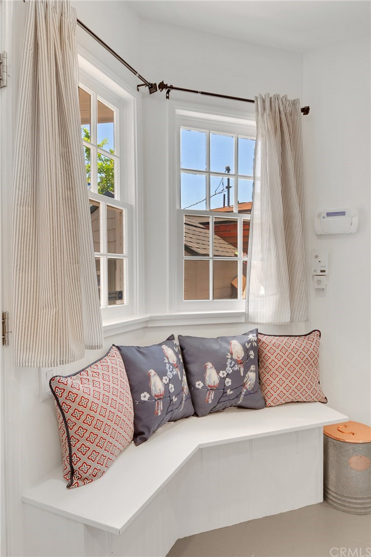 7112 Murietta Avenue Van Nuys, CA 91405 - Photo 26 of 68