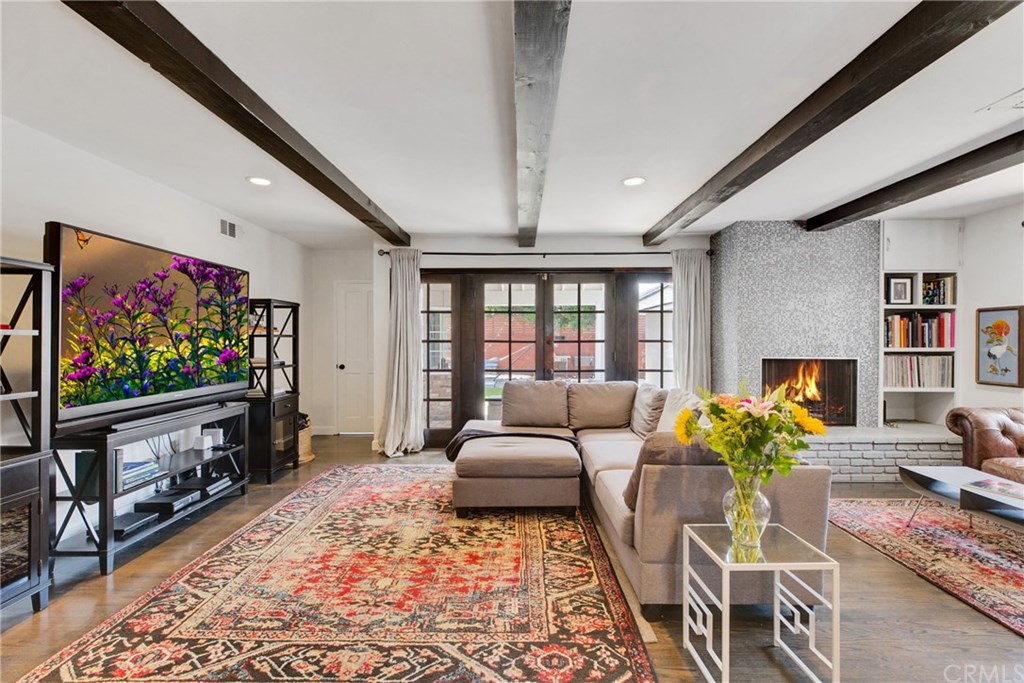 7112 Murietta Avenue Van Nuys, CA 91405 - Photo 39 of 68