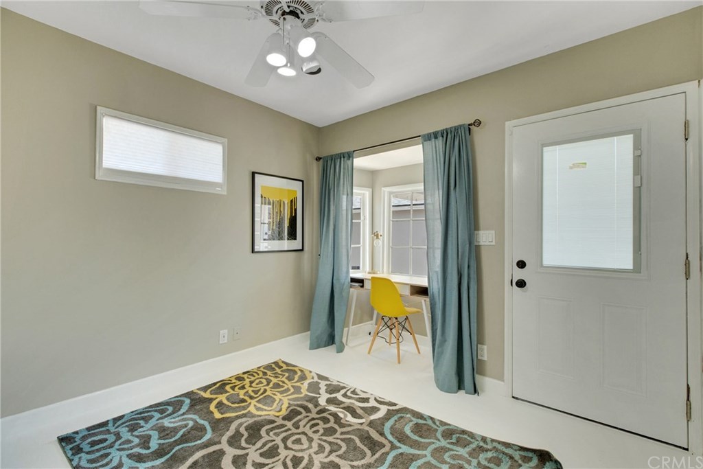 7112 Murietta Avenue Van Nuys, CA 91405 - Photo 45 of 68