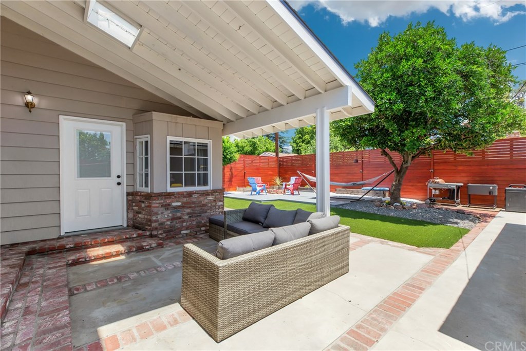 7112 Murietta Avenue Van Nuys, CA 91405 - Photo 59 of 68