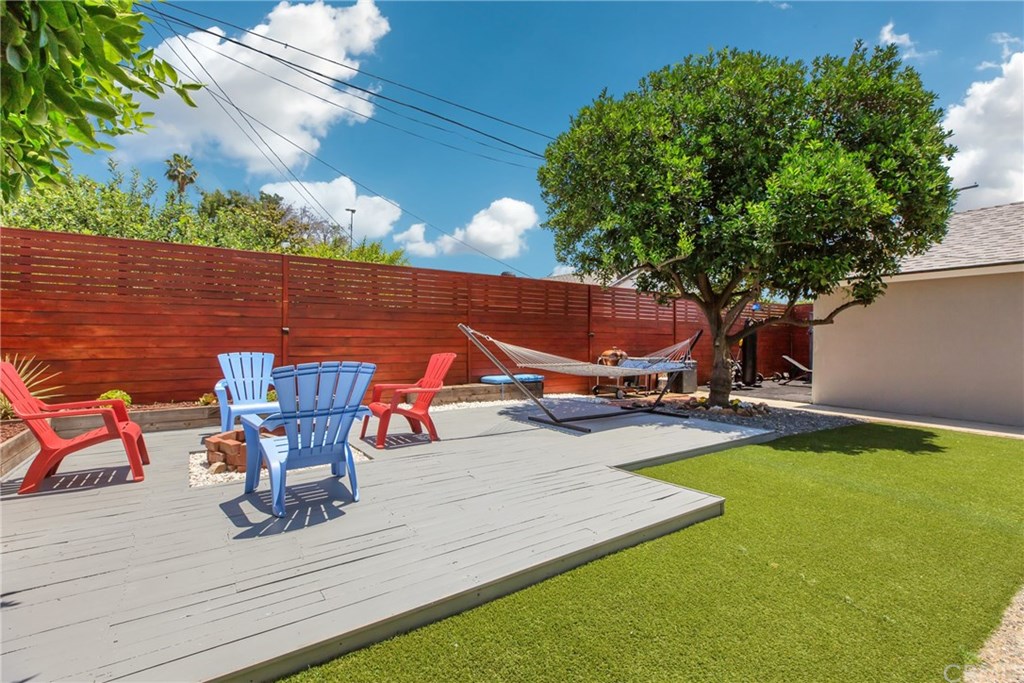 7112 Murietta Avenue Van Nuys, CA 91405 - Photo 62 of 68