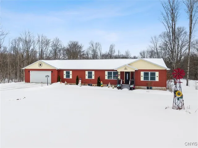 $449,000 | 106 Slosson Road, West Monroe, NY 13167