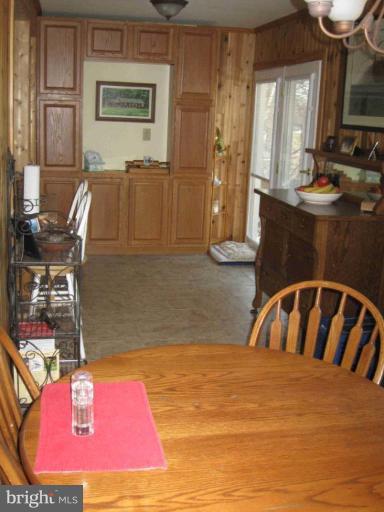 40175 Wathen Road Leonardtown, MD 20650 - Photo 15 of 18 Dining room