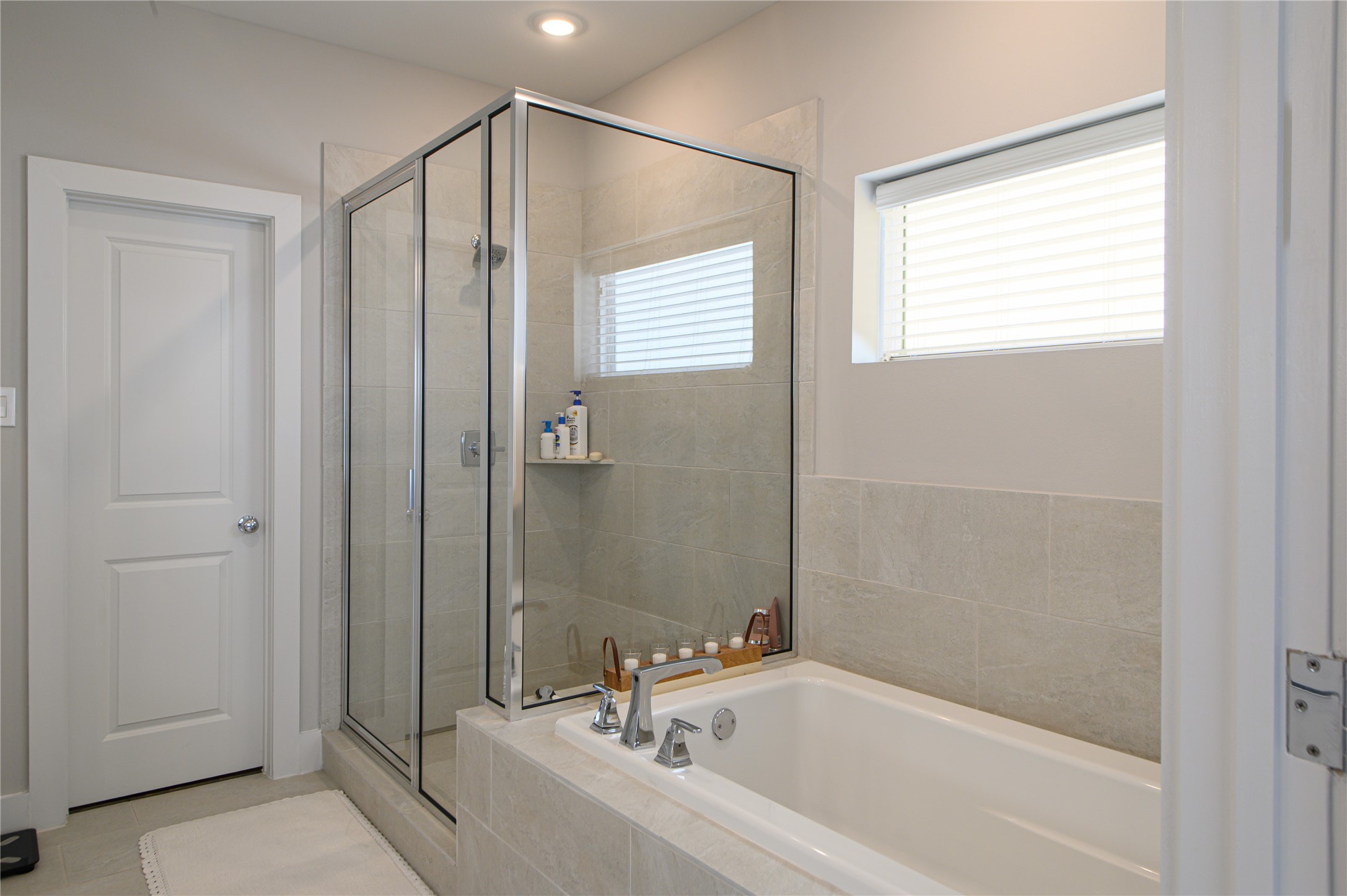 1274 North Post Oak Road, Unit B Houston, TX 77055 - Photo 14 of 22