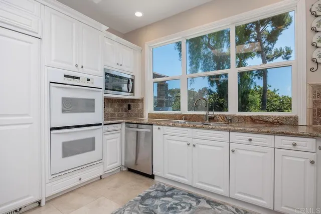 $2,998,600 | 7234 Estrella De Mar Road, Carlsbad, CA 92009