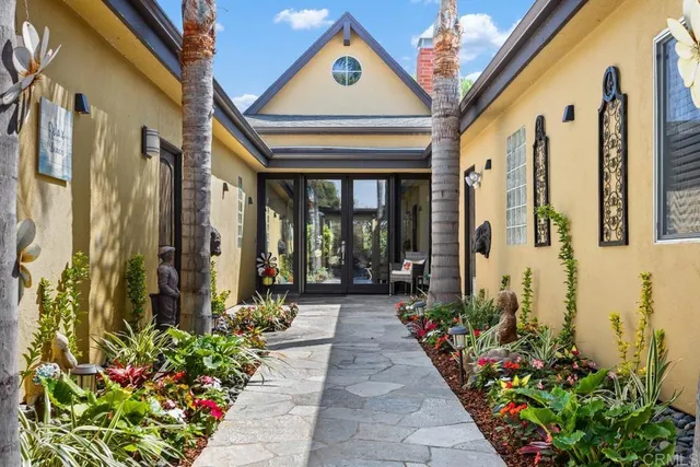 $2,998,600 | 7234 Estrella De Mar Road, Carlsbad, CA 92009