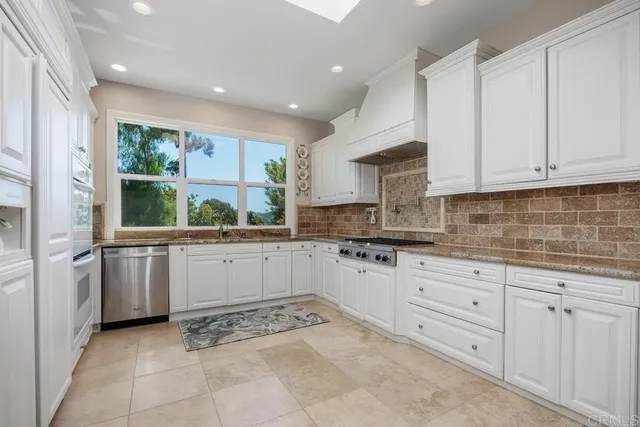 $2,998,600 | 7234 Estrella De Mar Road, Carlsbad, CA 92009