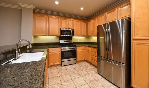 $3,950 | 41 Idyllwild, Unit 59, Irvine, CA 92602