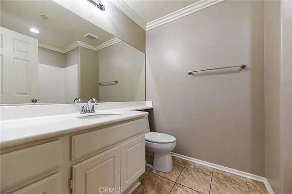 $3,950 | 41 Idyllwild, Unit 59, Irvine, CA 92602