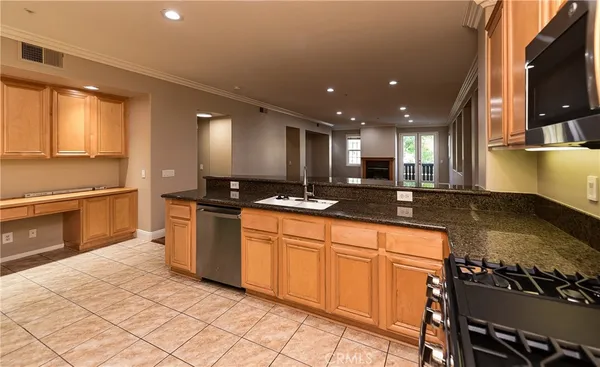 $3,950 | 41 Idyllwild, Unit 59, Irvine, CA 92602