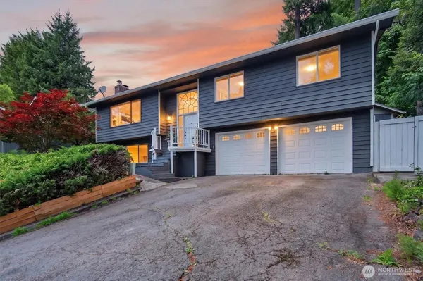 $499,000 | 2678 Maplewood Drive, Longview, WA 98632