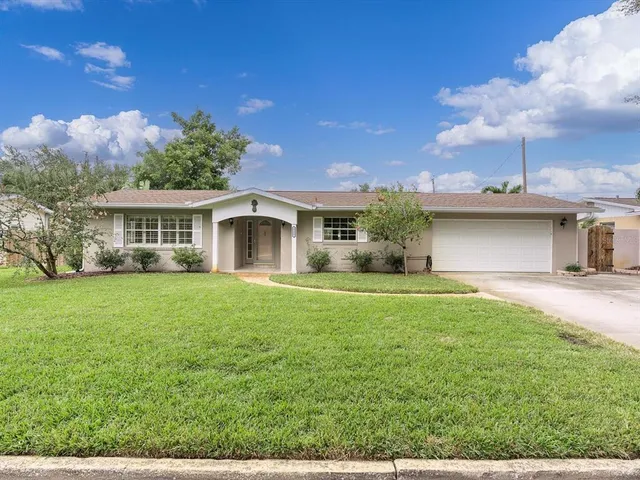 $650,000 | 8235 39th Avenue North, St. Petersburg, FL 33709