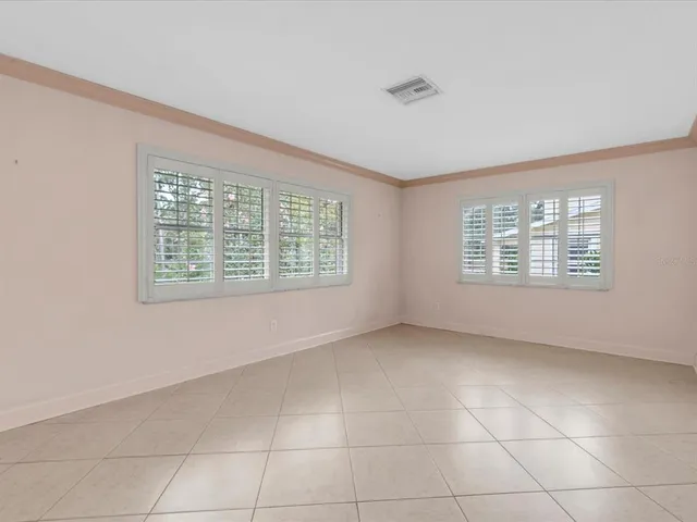 $650,000 | 8235 39th Avenue North, St. Petersburg, FL 33709