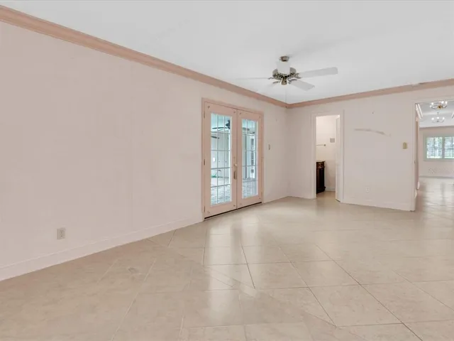 $650,000 | 8235 39th Avenue North, St. Petersburg, FL 33709