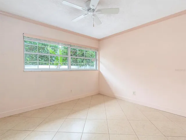 $650,000 | 8235 39th Avenue North, St. Petersburg, FL 33709