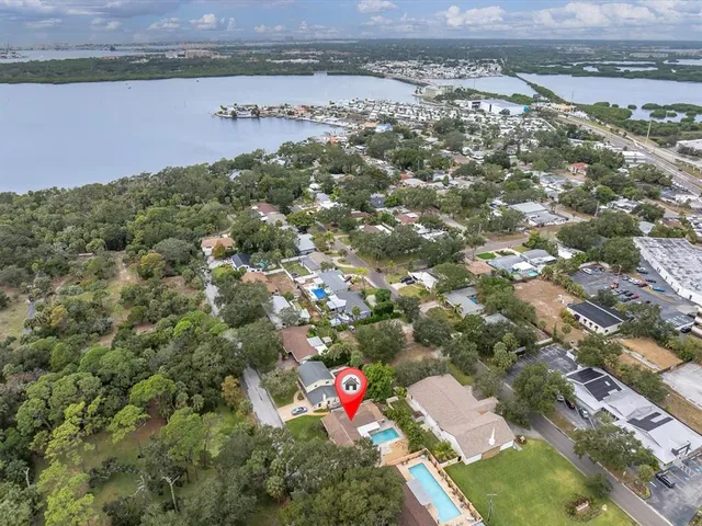 $650,000 | 8235 39th Avenue North, St. Petersburg, FL 33709