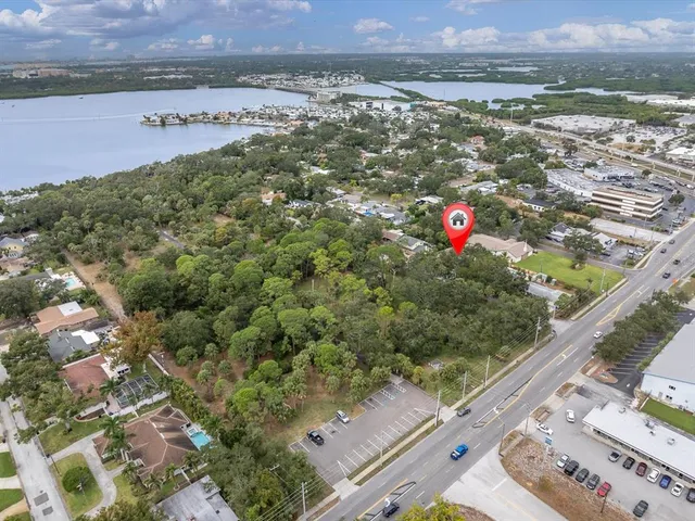 $650,000 | 8235 39th Avenue North, St. Petersburg, FL 33709