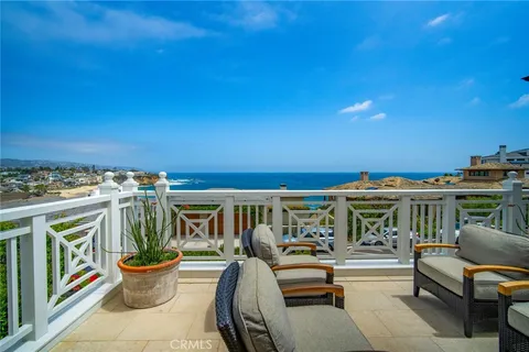 $34,500,000 | 157-159 Emerald Bay, Laguna Beach, CA 92651