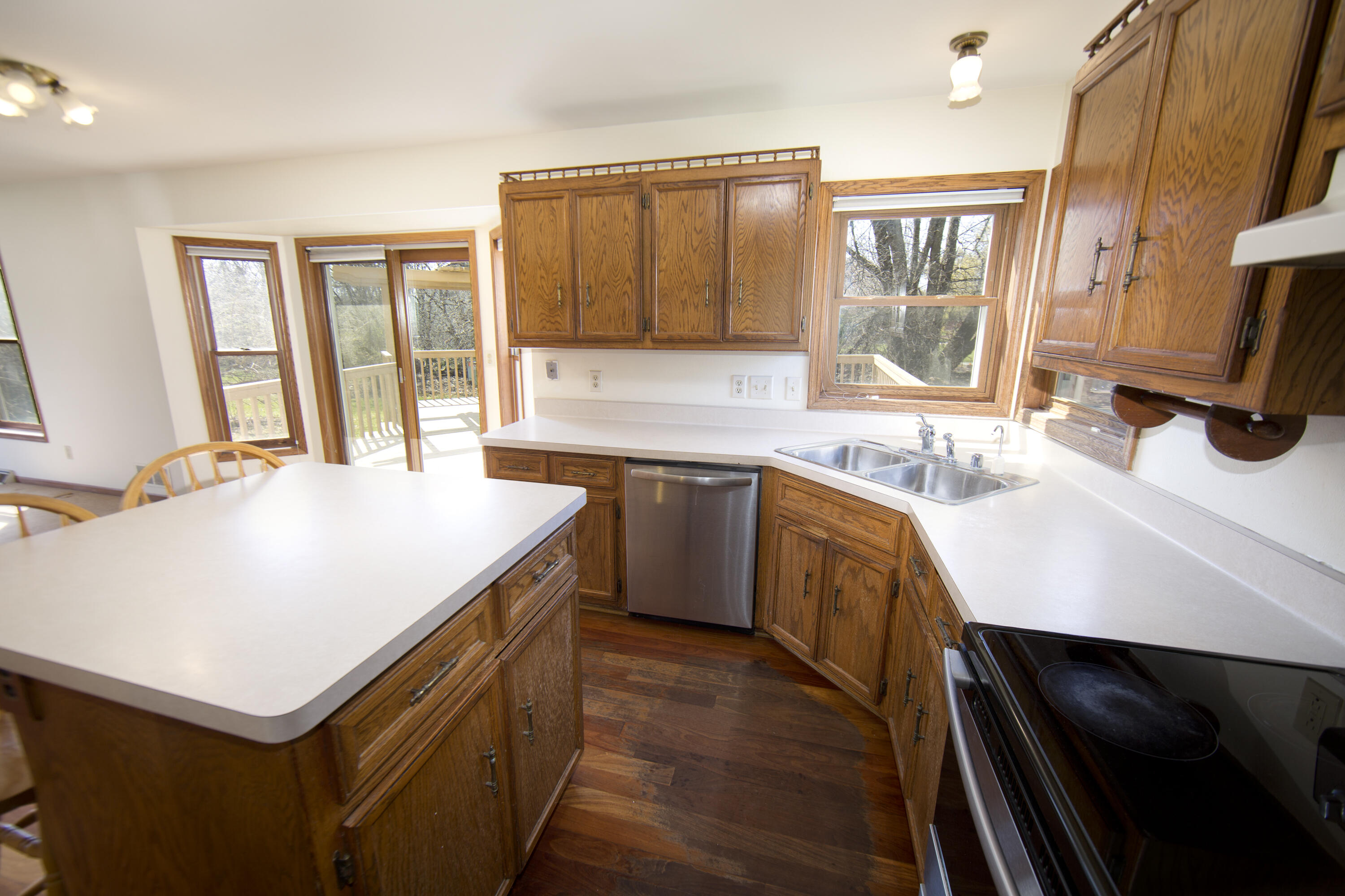 4445 South Longview Drive New Berlin, WI 53151 - Photo 7 of 25 Kitchen view 2