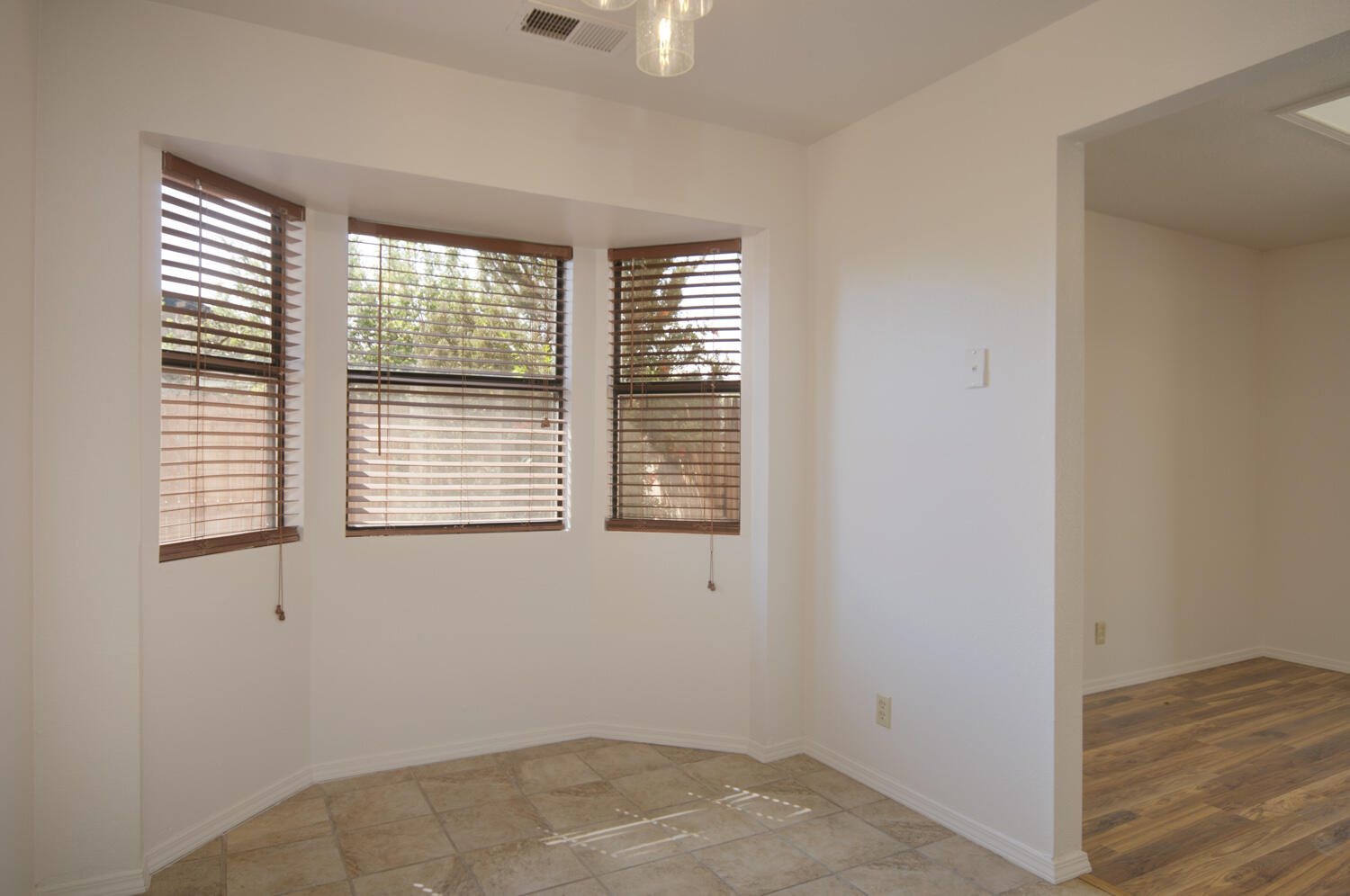 2574 Bogie Road Southeast Rio Rancho, NM 87124 - Photo 11 of 31 Gallery Image 11