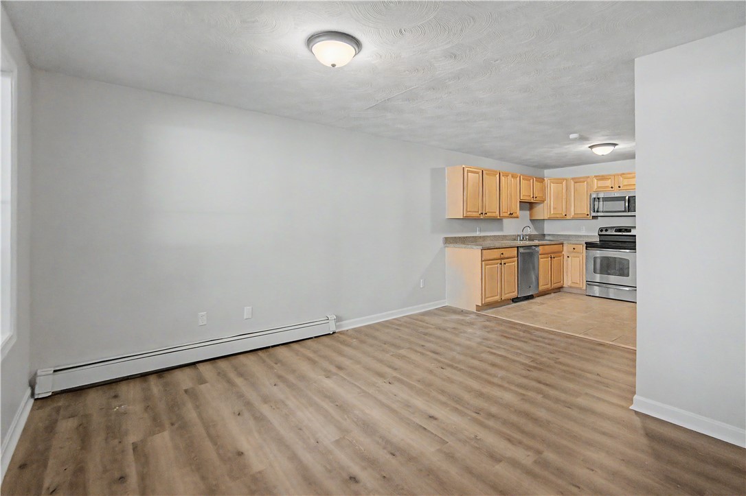 569 Smithfield Road, Unit 2 North Providence, RI 02904 - Photo 7 of 12