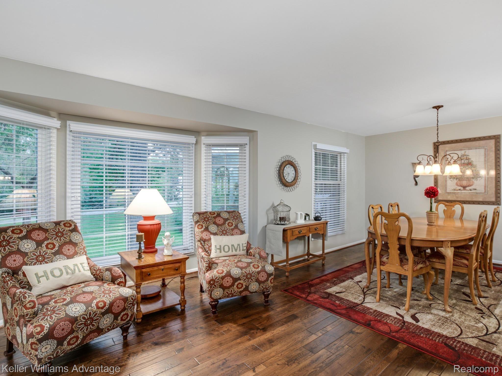 17166 Wayne Road Livonia, MI 48152 - Photo 10 of 27 17166 Wayne Rd Livonia MI-030-032-17166 Wayne Rd0030-MLS_Size.jpg