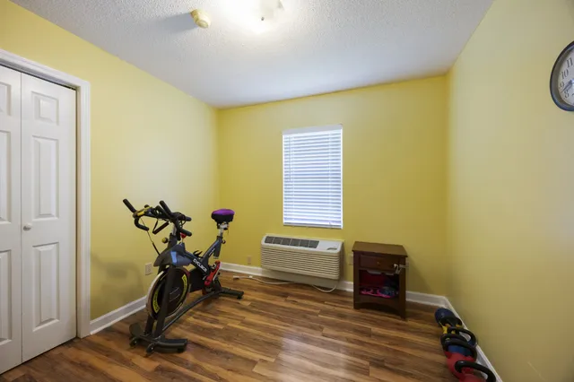 $499,900 | 328 Cumberland Street West, Cowan, TN 37318