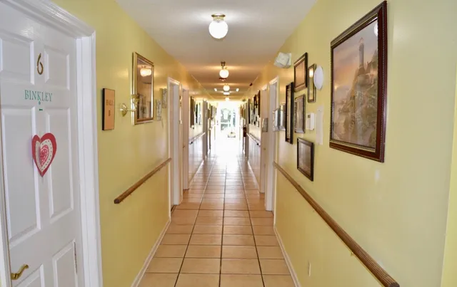 $499,900 | 328 Cumberland Street West, Cowan, TN 37318