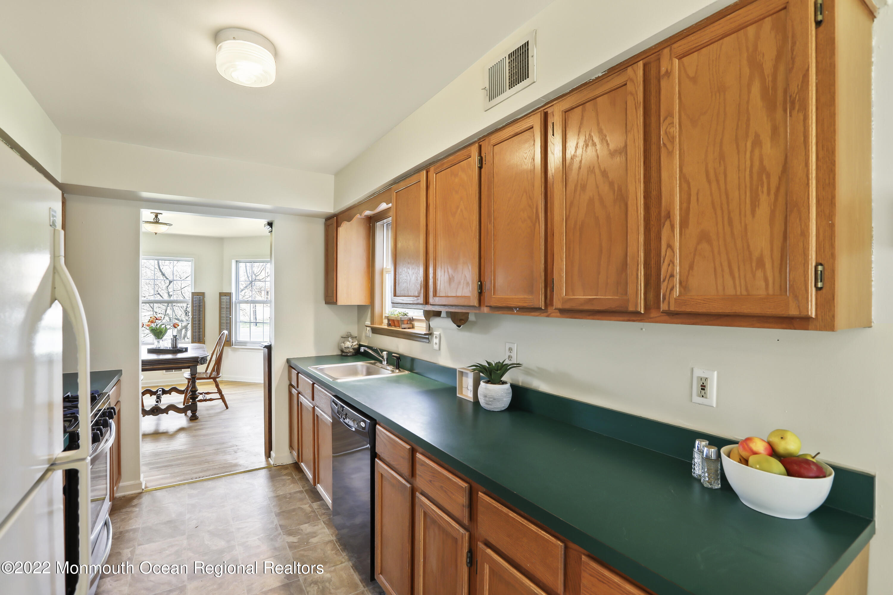 297 Bartley Road Jackson, NJ 08527 - Photo 15 of 42 1T3A8901