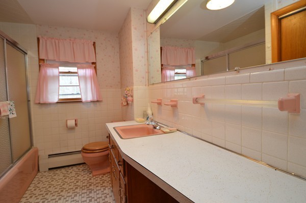 2 Fatima Road Stoneham, MA 02180 - Photo 9 of 11