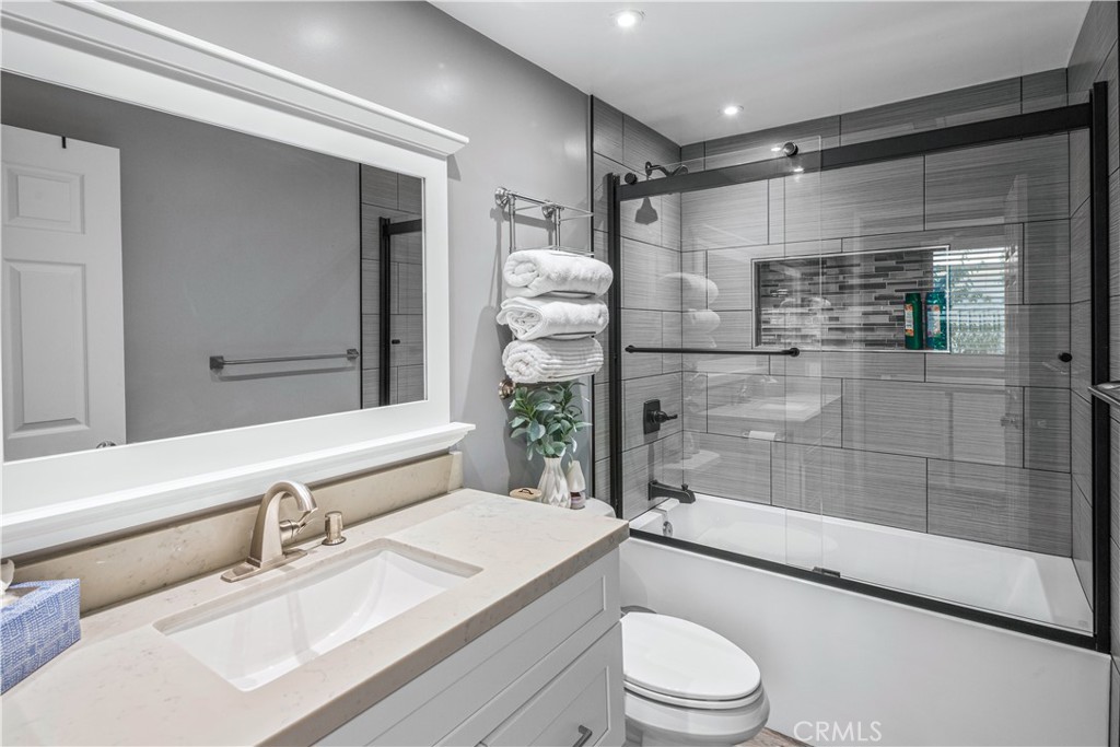 22849 Ridge Rte Lane Lake Forest, CA 92630 - Photo 32 of 44 Gallery Image 32