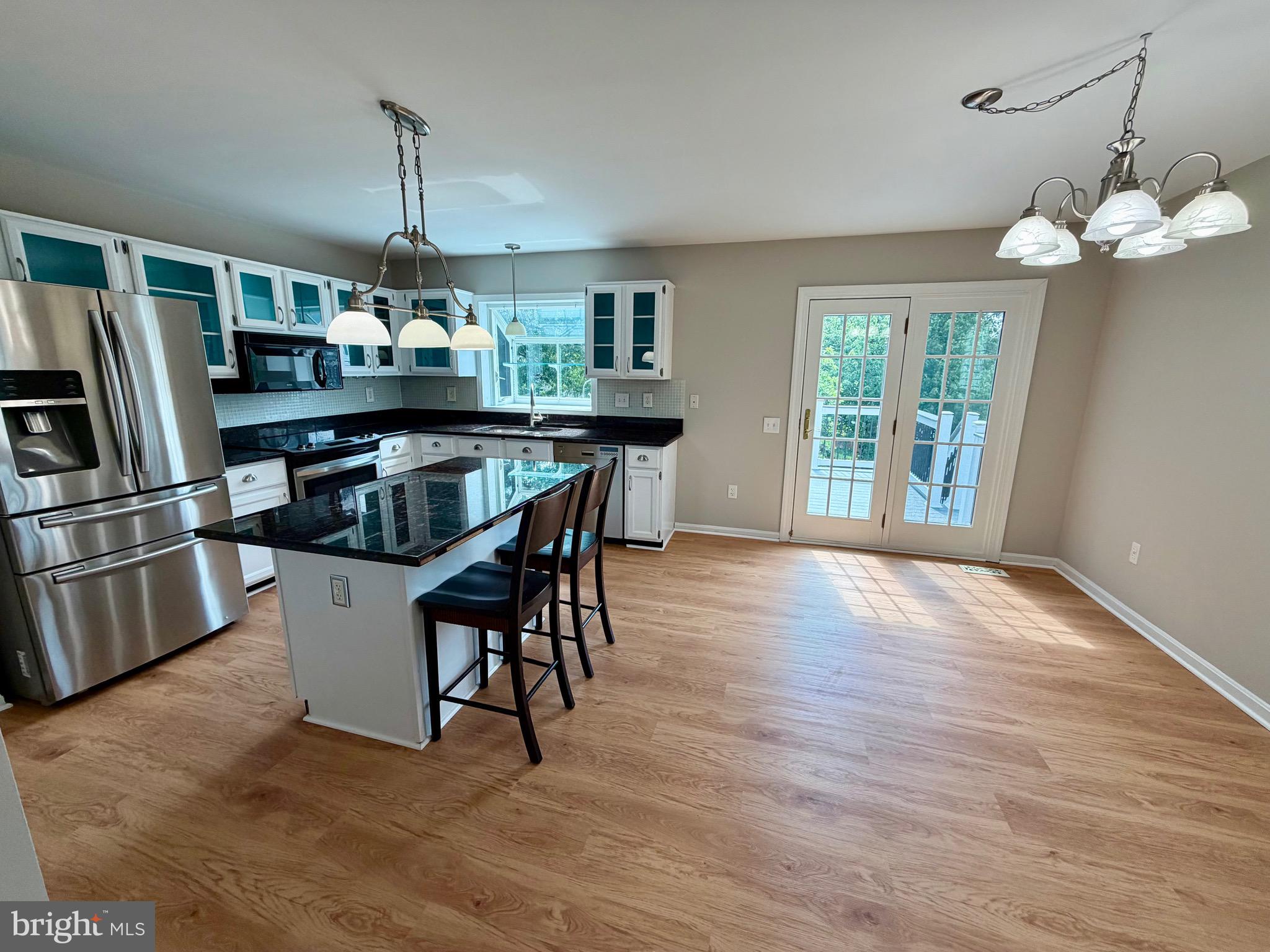 4409 Cole Farm Road Baltimore, MD 21236 - Photo 5 of 51 KITCHEN