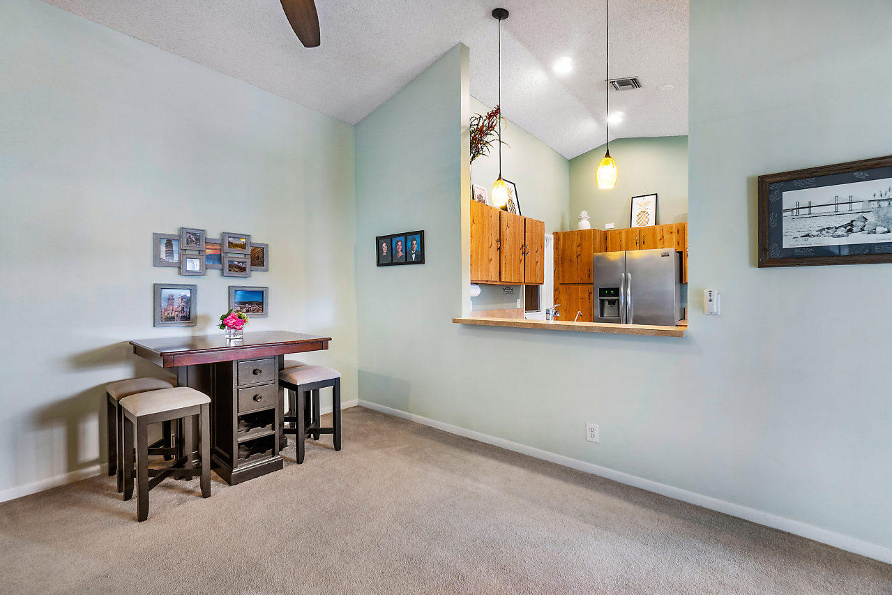 11654 Quiet Waters Lane Boca Raton, FL 33428 - Photo 11 of 47 011-11654QuietWatersLn-BocaRaton-FL-smal