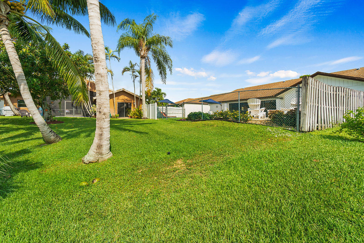 11654 Quiet Waters Lane Boca Raton, FL 33428 - Photo 36 of 47 036-11654QuietWatersLn-BocaRaton-FL-smal