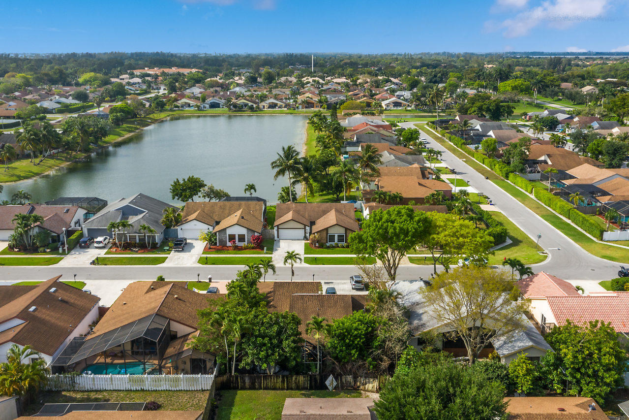 11654 Quiet Waters Lane Boca Raton, FL 33428 - Photo 46 of 47 046-11654QuietWatersLn-BocaRaton-FL-smal