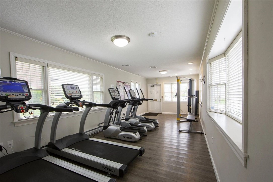 3 Admiralty Drive, Unit 33 Middletown, RI 02842 - Photo 17 of 19