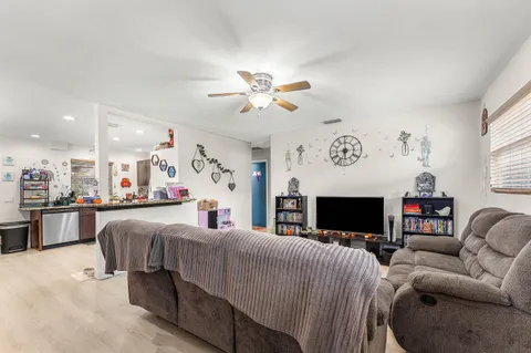 $584,000 | 2907 Apalachee Road, Palm Springs, FL 33406