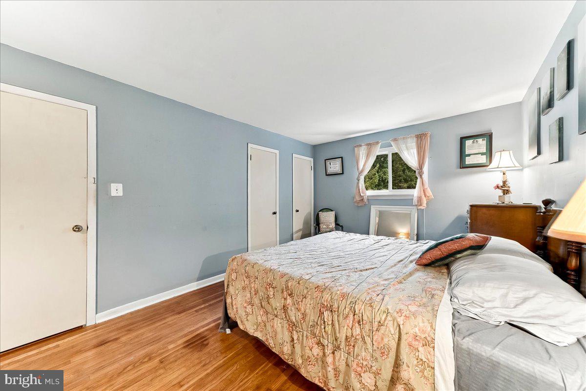 1336 Lindsay Lane Rydal, PA 19046 - Photo 26 of 44 Bedroom 2, Ample Closet Space