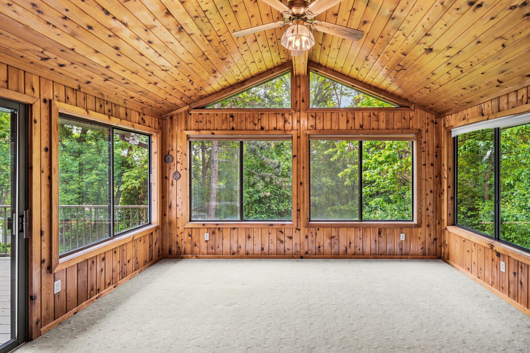 14137 Glenridge Road Minnetonka, MN 55345 - Photo 22 of 52